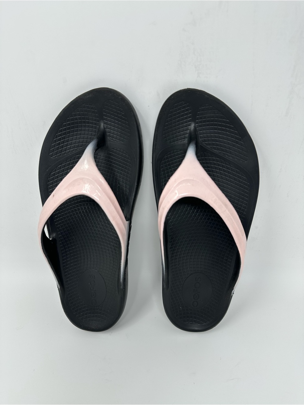 Oofos Oolala Luxe Women's 9 Recovery Comfort Light Pink Thong Sandals Water - Picture 5 of 11